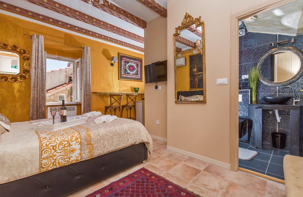 B&B Apartments And Studios Lanii Ragusa Esterno foto