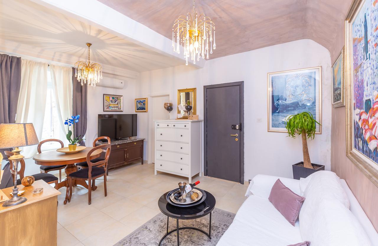 B&B Apartments And Studios Lanii Ragusa Esterno foto