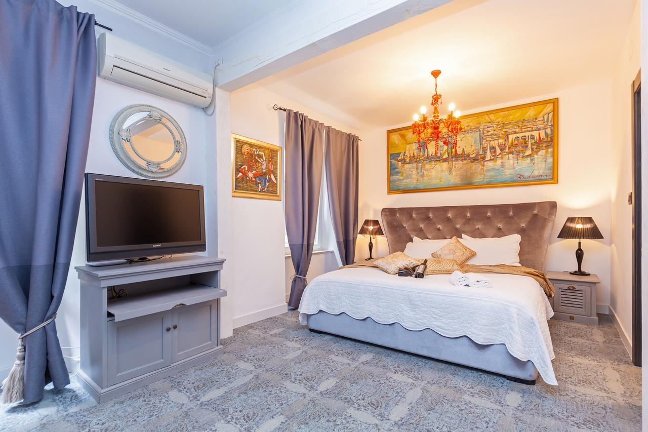 B&B Apartments And Studios Lanii Ragusa Esterno foto