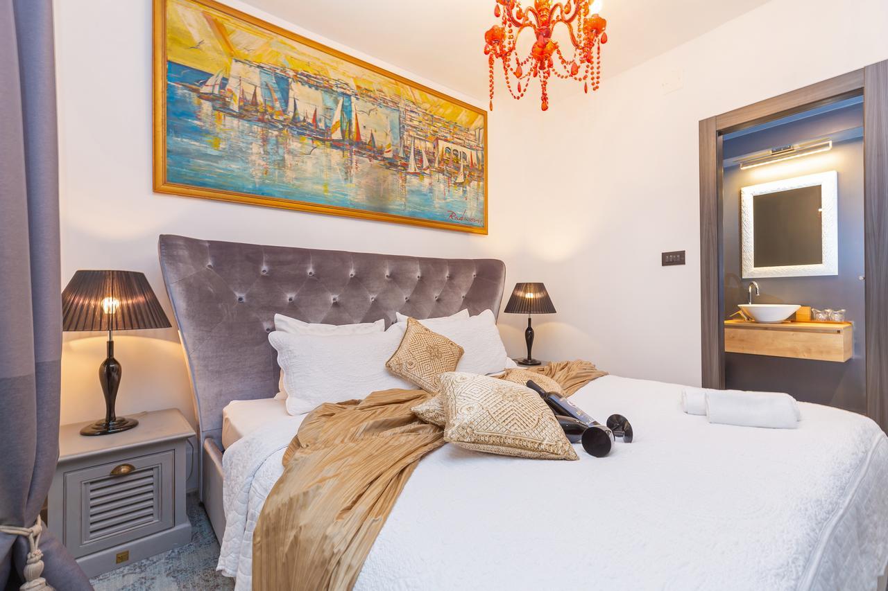 B&B Apartments And Studios Lanii Ragusa Esterno foto