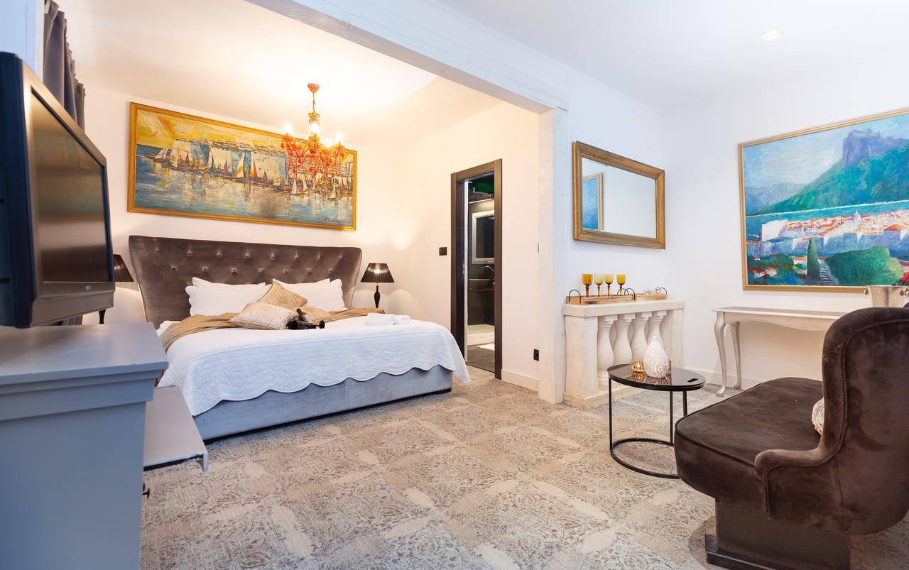 B&B Apartments And Studios Lanii Ragusa Esterno foto